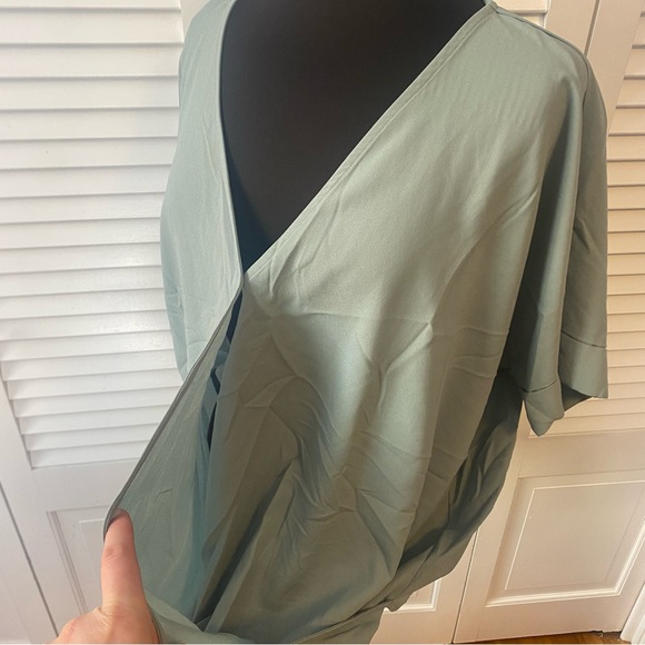 Zenana Premium | Elegant Green Women's Top | Size 1X - Picture 2 of 4